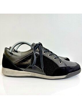 Ara Black Leather Fashion Sneaker Low Profile Lace Up Women’s Size 11 Casual